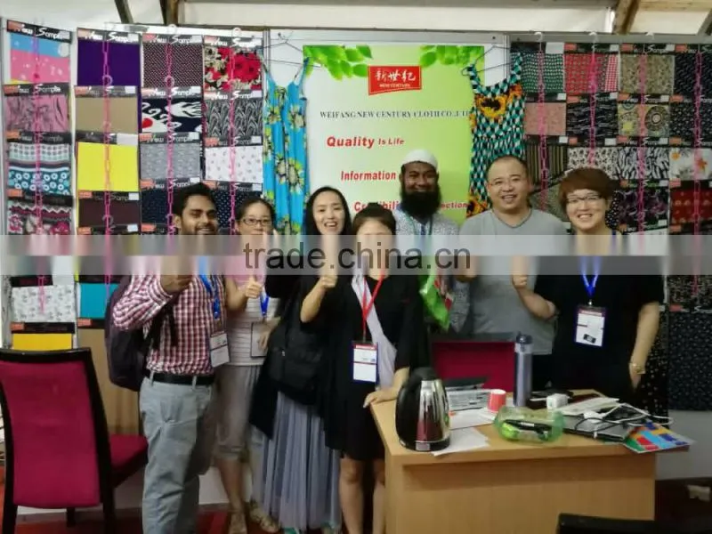 china weifang manufacturer wholesale cheap viscose printed fabric for lady dress