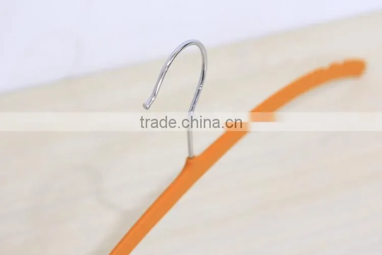 Wholesale eco-friendly rubber coated lingerie hanger
