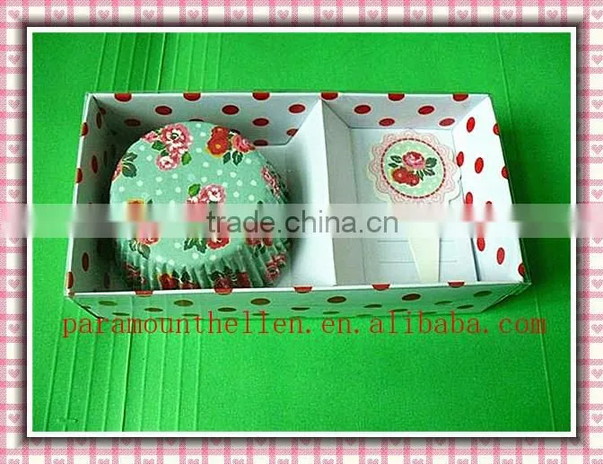 Wholesale paper cupcake liners cupcake cases baking cup plastic tube package for supermarket