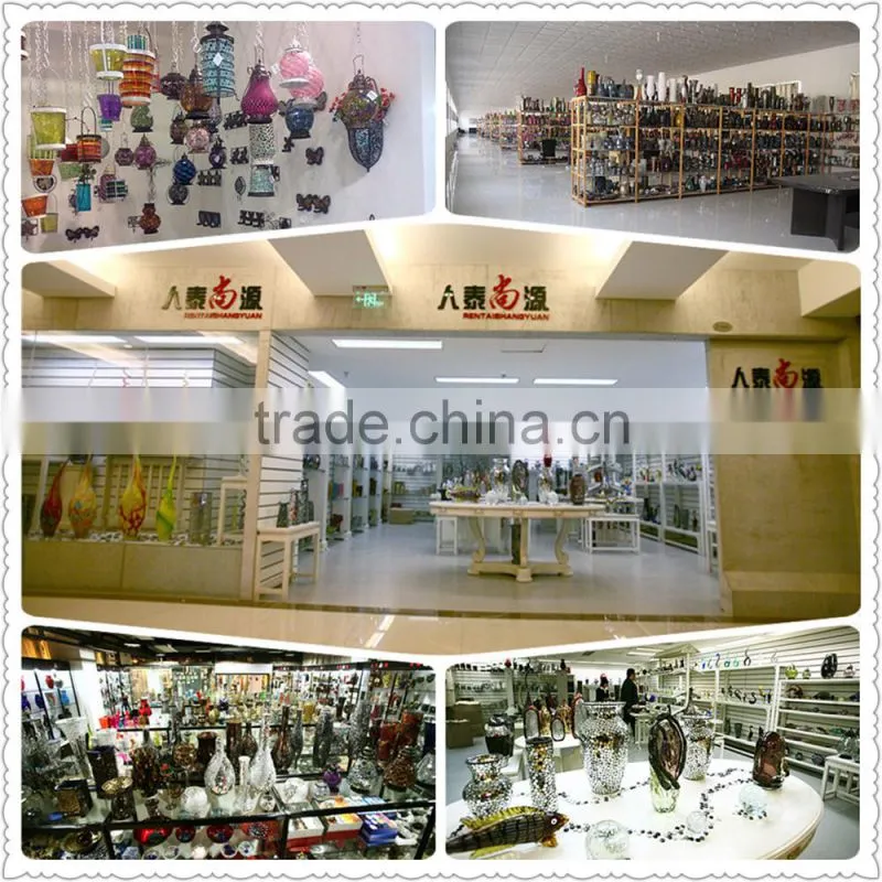 Colored glass pig handicrafts for household decoration or gifts