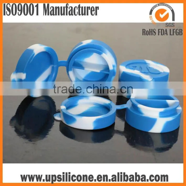 dab wax oil silicone jar container with a divider in the middle