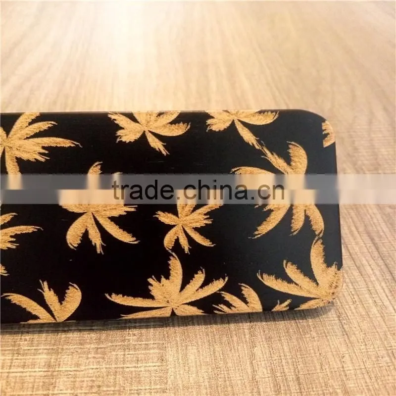 Classical Chinese 2017 newest design PC sticked with wood cartoon carving cell phone case for Iphone