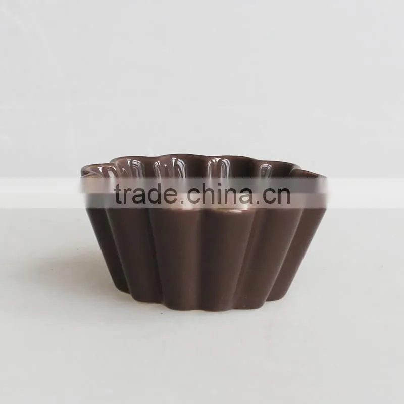 Set of 4 flower shaped ceramic tapas serving dish set