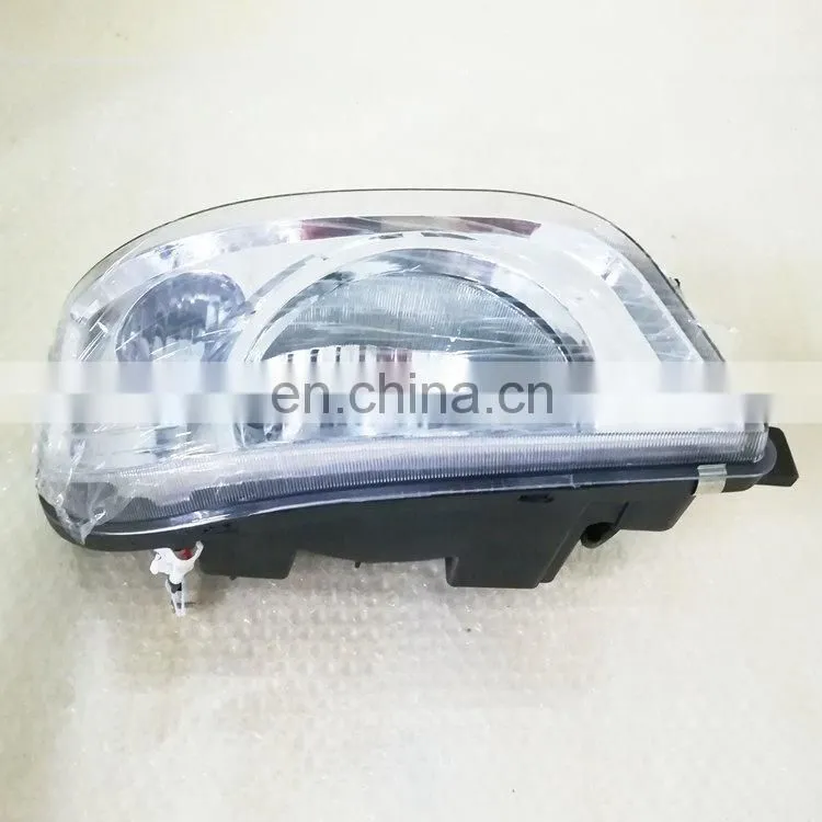 Hubei July Truck Spare Part 3711020-C42034-A Right Front Combination Lamp Assy