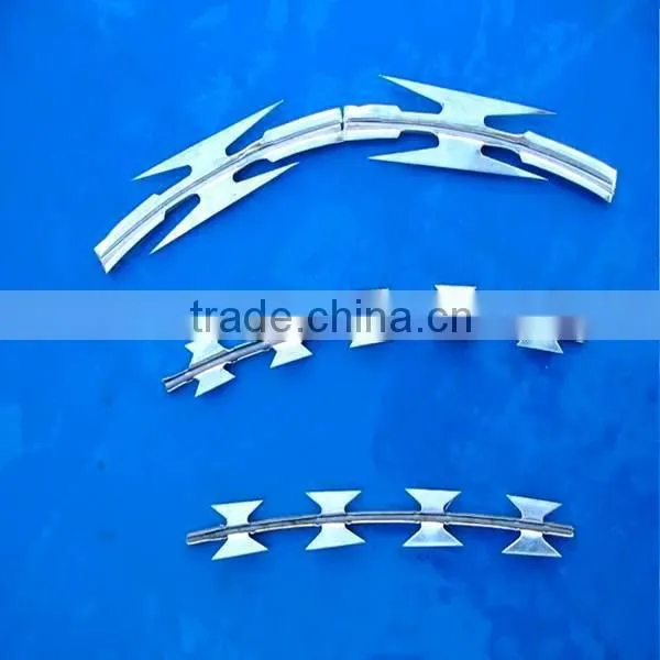 Razor Barbed Wire Mesh Fence