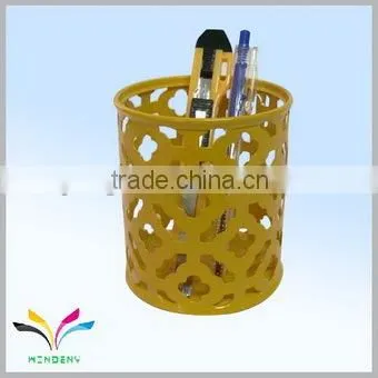 New product on china market embossing portable cup holder