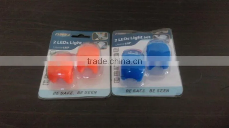 China cheap bicycle LED light / bicycle silicone LED light / handlebar LED light