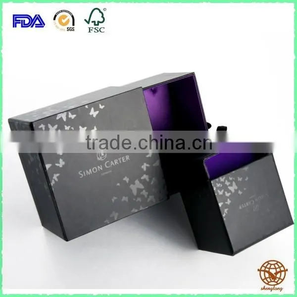 2016 New Matte Custom Made Logo Printed Clamshell cardboard Jewelry box