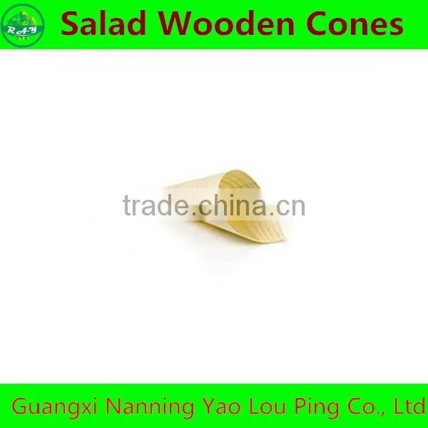Pine wood pulp cone for food
