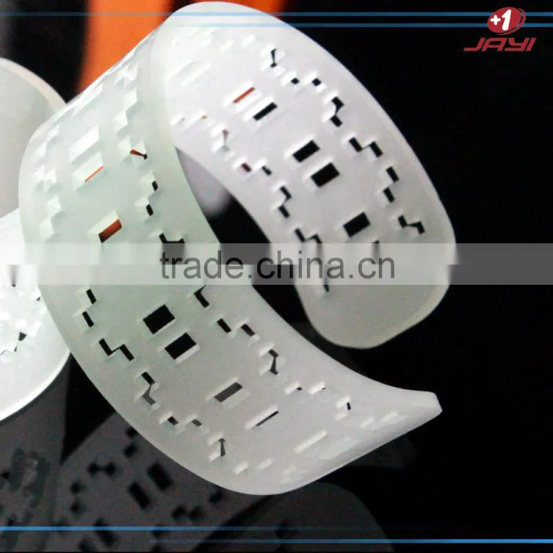Alibaba China wholesale cheap custom acrylic lucite women fashion bracelets jewelry