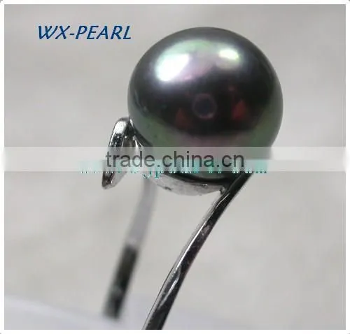 large round tahitian pearl ring in peacock green