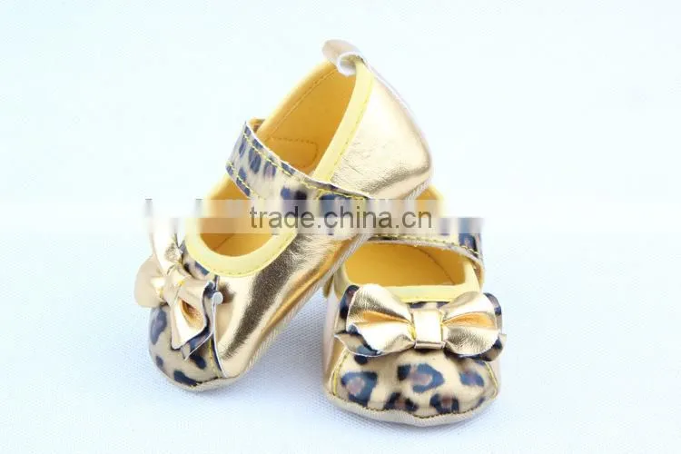 2014 fashion new arrival baby girls leopard leather shoe brand new baby girls leather shoes