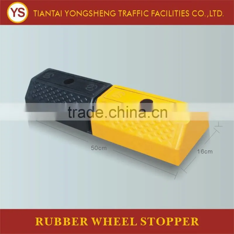 Customised Rubber Car Truck Parking Wheel Stoppers with Warning Words