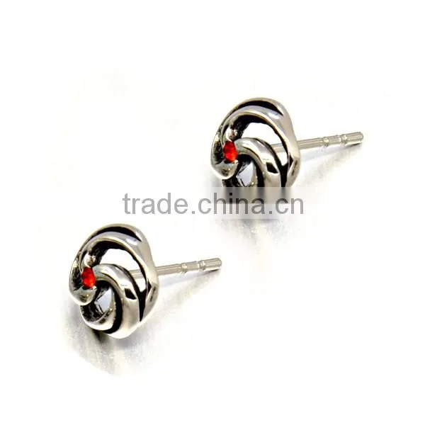Fashion Women Stainless Steel Silver Charm Jewelry Crystal Elegant Cruved Earrings