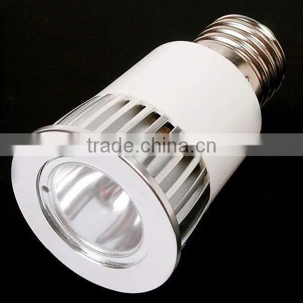 E27 5W 100-240V Colorful RGB LED Bulb Light Lamp Spotlight with IR Remote Control