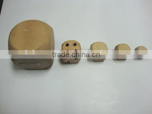 Custom wood dice games,large wood dice
