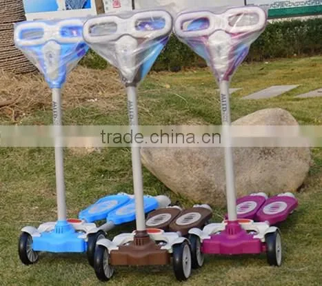 Children Mini Kick 3 Wheel Scooter Mini Kick Scooter with Flashing Wheel