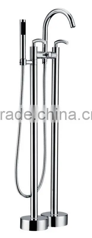 Unique Design Chrome Plated Silver Floor Standing Long Spout Bathtub Faucet