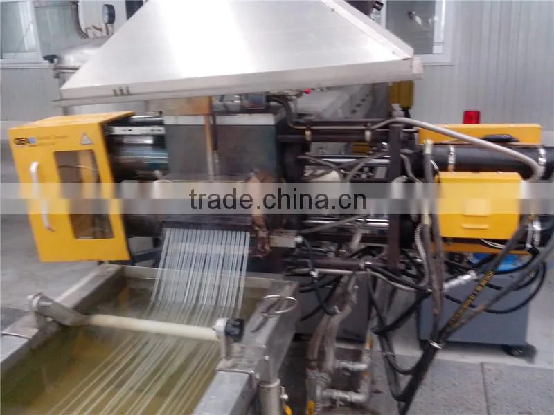 Double pillar automatic self cleaning filter