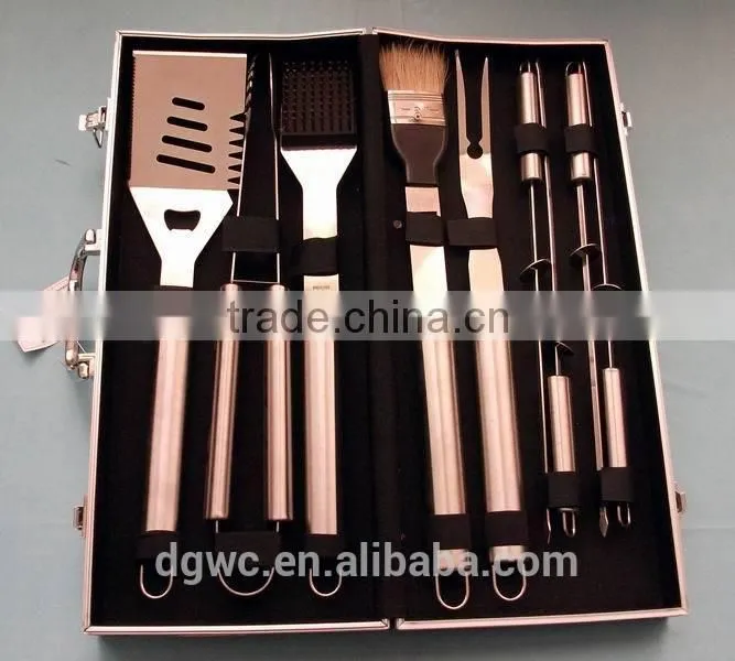 6pcs apron bbq set with wooden tool handle