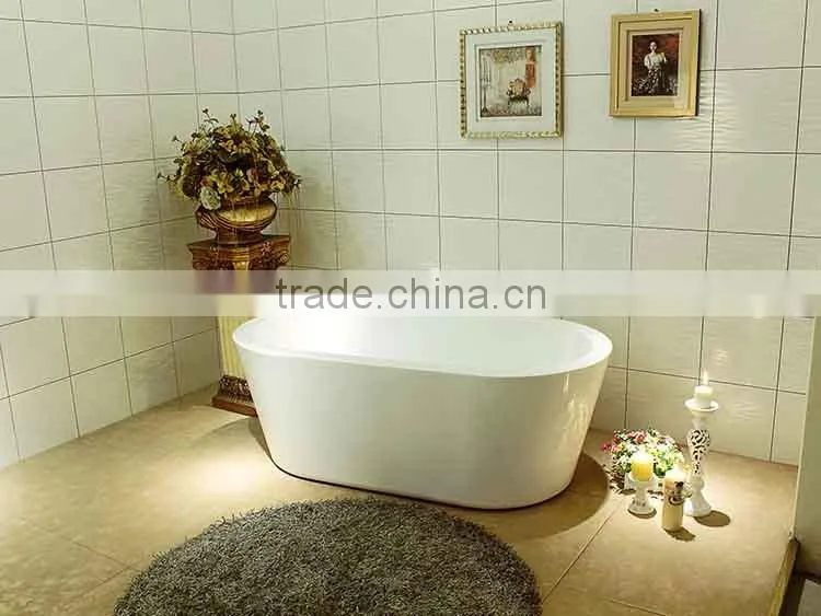 Free standing Acrylic bathtubs no lega wiht White color