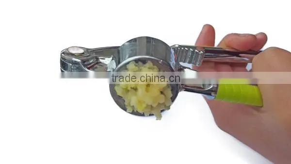Garlic Press And Peeler Set ,3 Pieces Kichen Tools ,With Stainless Steel Garlic Press ,Silicone Garlic Peeler ,Cleaning Brush
