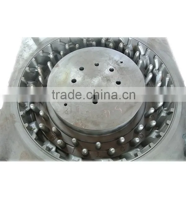 high precision OTR / Solid Tire Mould for Giant Truck / Loader