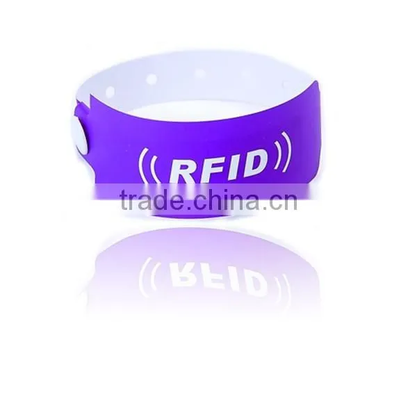 Supply Disposable One Off RFID Paper Wristband Bracelet With NFC Chip For Festival Activities