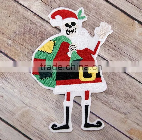 Custom high quality embroidered creative skulls patch for clothes embroidery patch made in china choose size/color