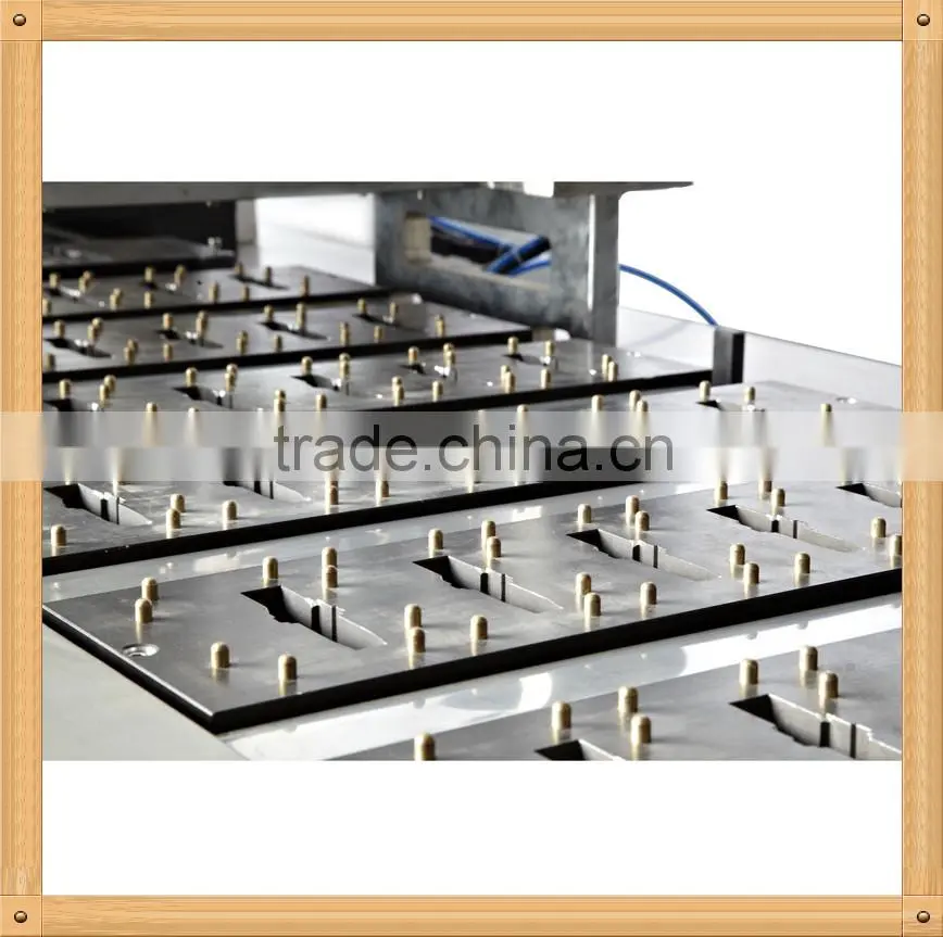 Multifunctional Paper Plastic Blister Packaging Machine for Cutlery Stationery and Tableware