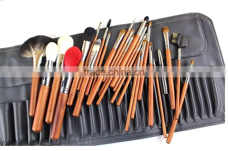 26pcs professioanl dresser cosmetic makup brush kit for beauty