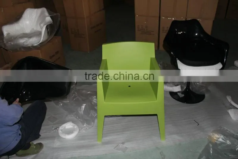 Replica elegant Plastic PP material Philippe Starck Toy Chair,Toy armchair,stackabe toy chair for garden or livingroom