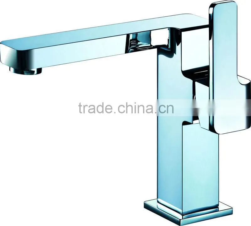 8214A Fashionable Health 59 Copper Deck Mounted Polished Chrome Bathroom Tall Cold Water Basin Tap with Lever