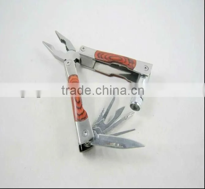 Hot 7 in 1 multi-function pliers with LED light