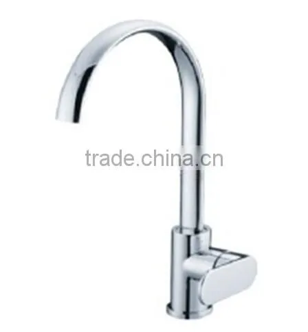 Chrome Deck Mounted Single Handle Sink Faucet Hot and Cold Water