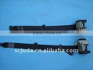 Pre tensioner car seat belts