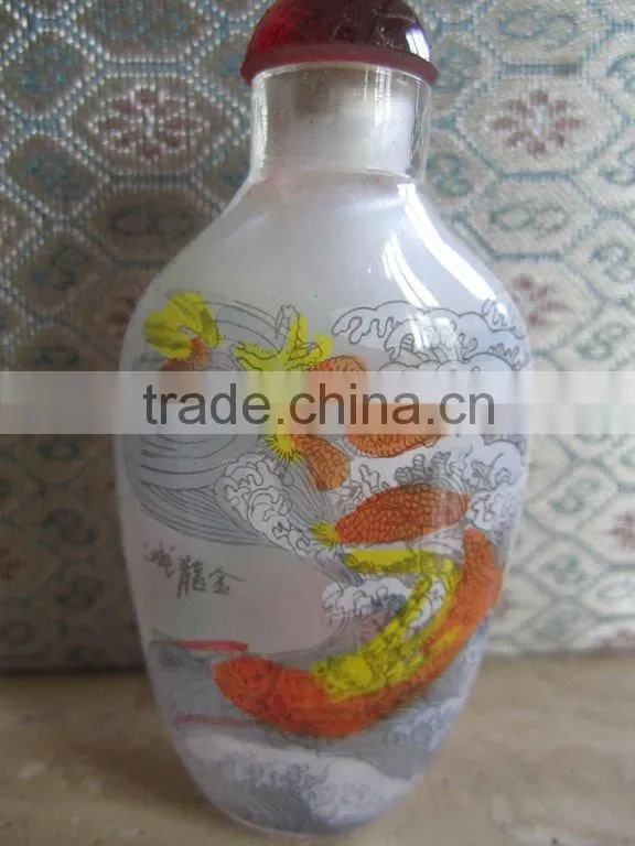 Chinese Traditional snuff box c/w Picture of Dragon Gallop
