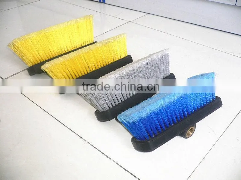 Soft Plastic bristle flow through car wash brush