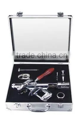 Connoisseur wine opener