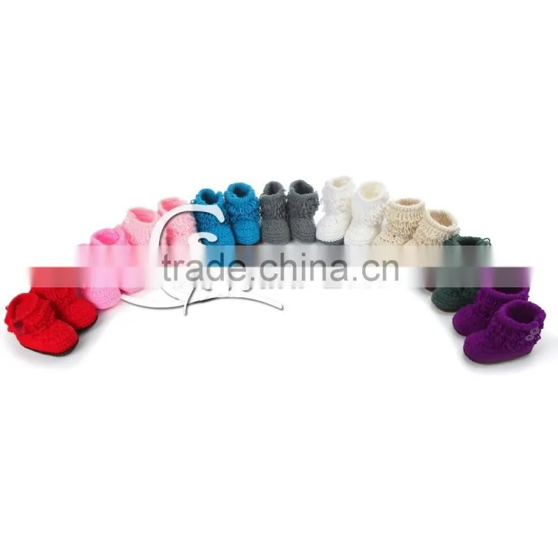 Warm Coral Fleece Vamp Newborn Fancy Baby Girl Shoes, Woolen fabric Baby Shoes with button