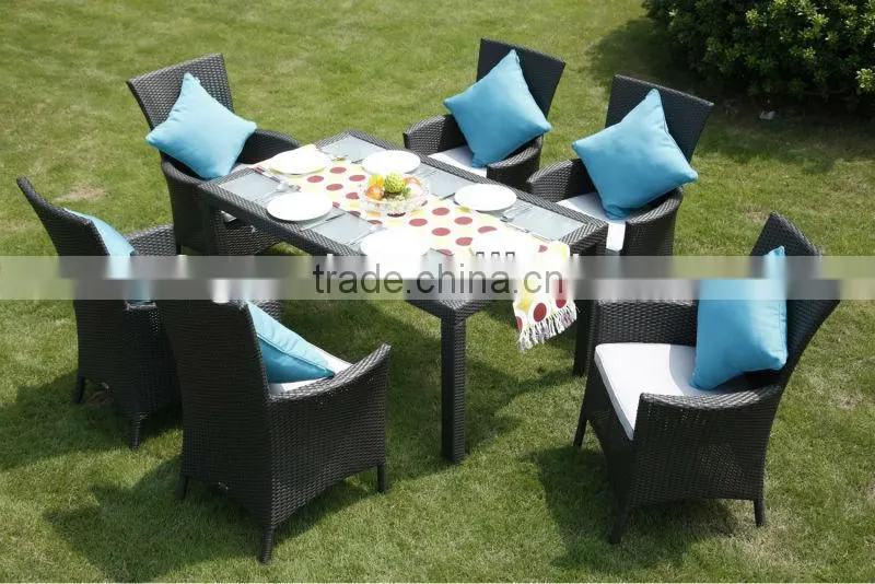 Outdoor Waterproof Garden Rattan Sleeper Sofas Set