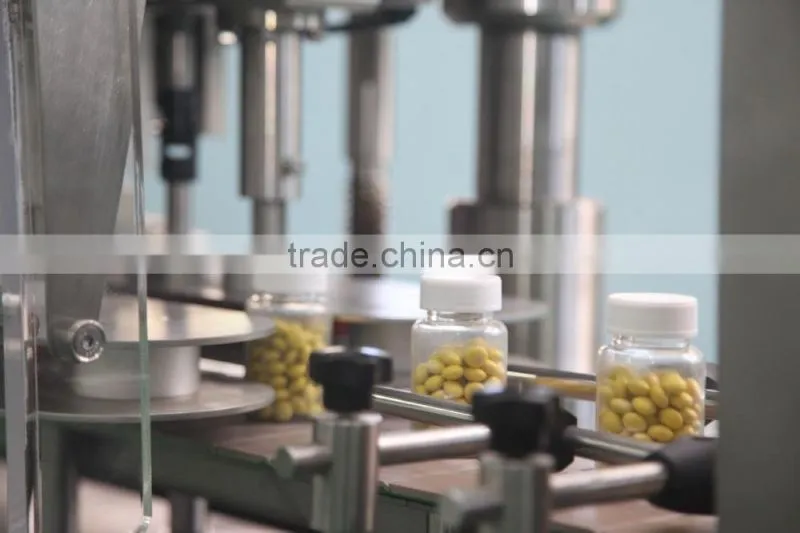 Automatic bottle capping machine