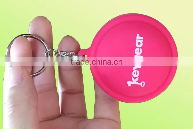 Keychain silicoen earphone holder,earphone cable winde