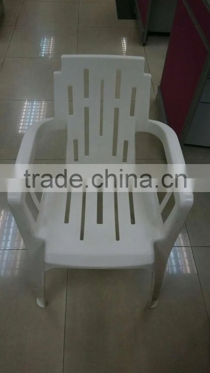 Hot sale plastic outdoor chair/Wholesale plastic chair