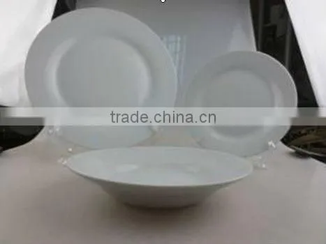 18 pcs white porcelain dinner set