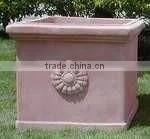 Clay terracotta pots with the beautiful style for your dreaming garden