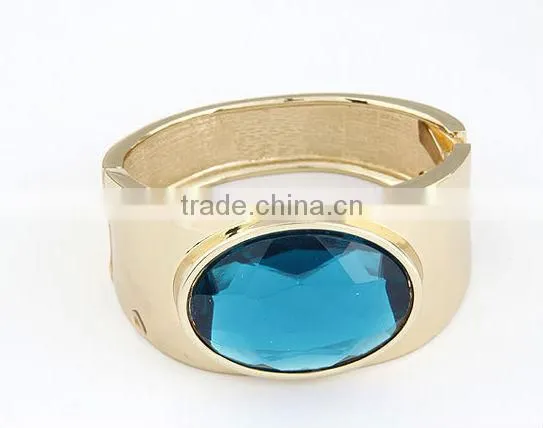 The bracelet exaggerated personality leopard horsehair openings