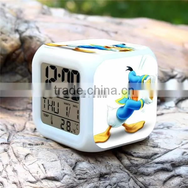 (Promotion gift) Mickey & Minnie Mouse design alarm clock, Digital alarm clock cheap price, Cartoon design desk clocks