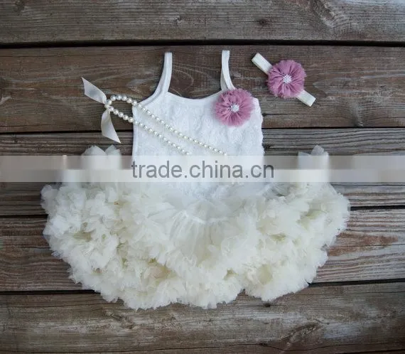 Ivory Pettiskirt- Baby Skirt- Toddler Skirt- Girls Ivory Skirt-Lace Petti- 1st Birthday Outfit- Tutu skirt-Extra Fluffy Skirt