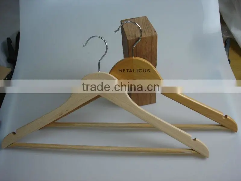 JR061 cheap flat wood hanger jacket coat hanger